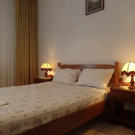 Antique The Aparthotel 2*